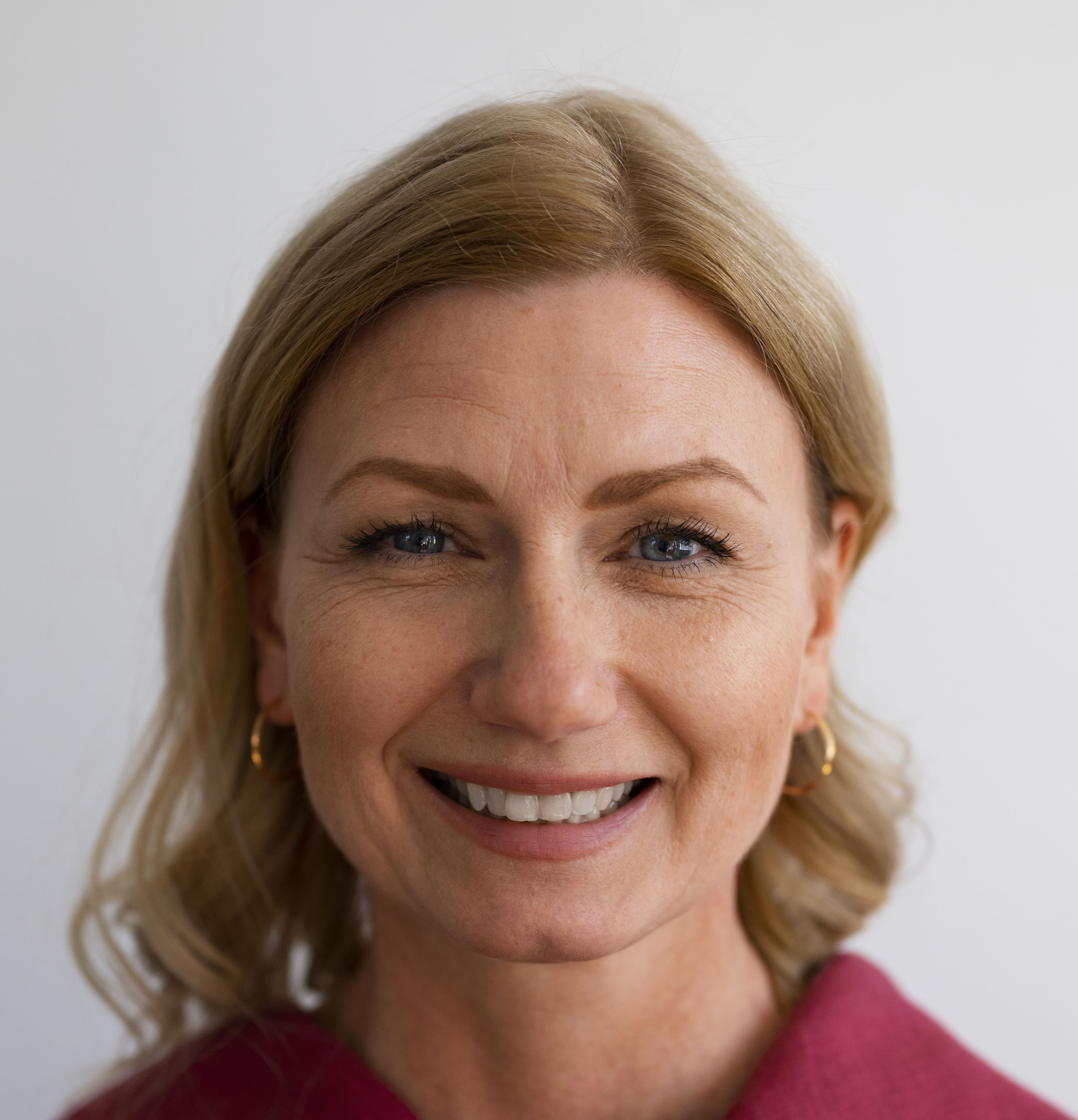 Ruth S. (44 años)